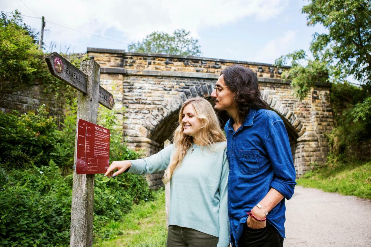 Hassop Station Rooms On The Monsal Trail Bakewell Exterior photo